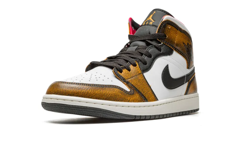 Air Jordan 1 Air Jordan 1 Mid SE 'Orange Wear Away'